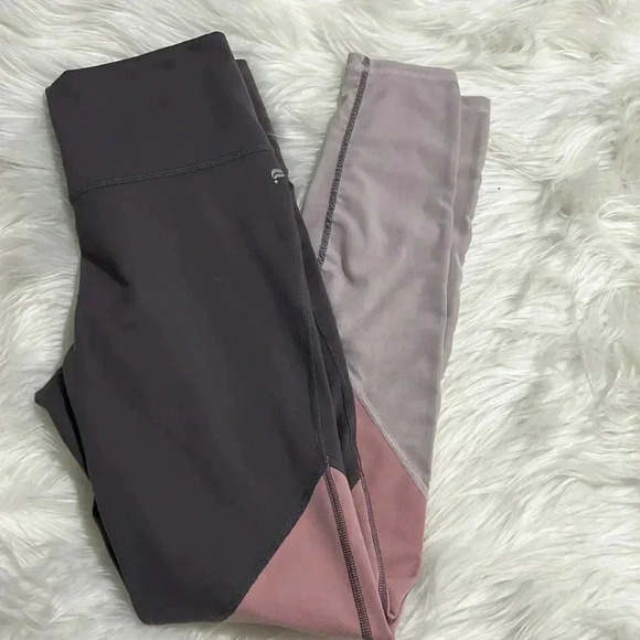 Fabletics Zone High-Waisted 7/8 Leggings - Picture 7 of 7